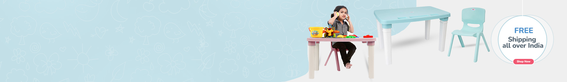 Tables / Chairs